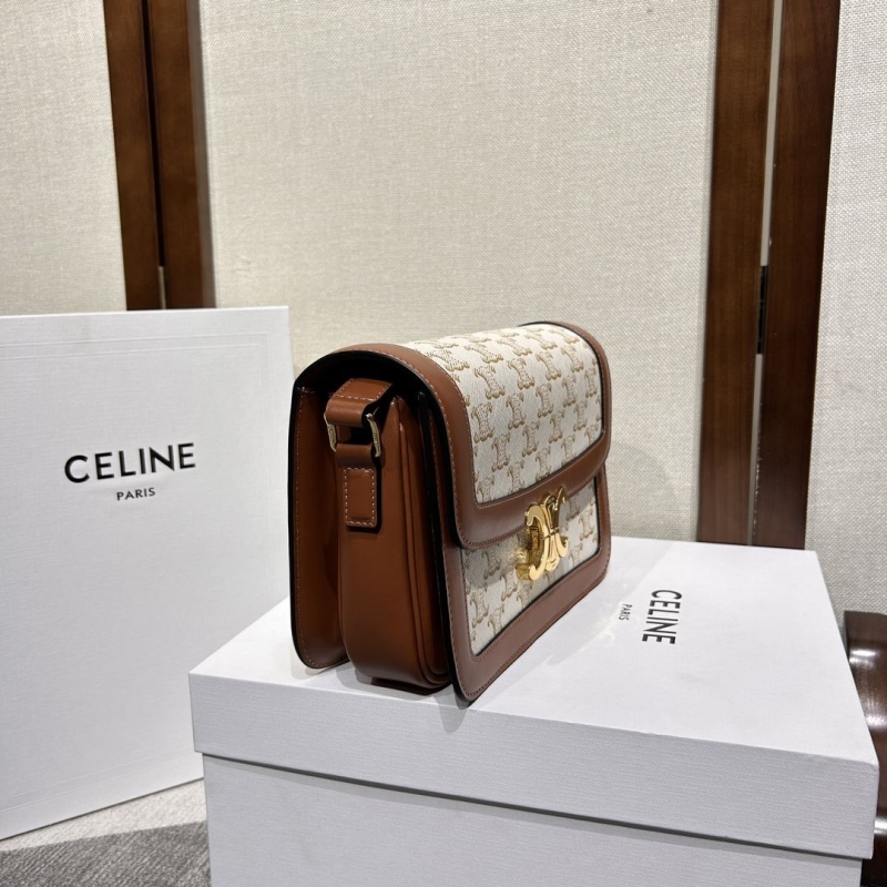Ce1i*e triomphe bags